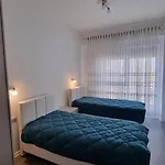 Odahousetirana